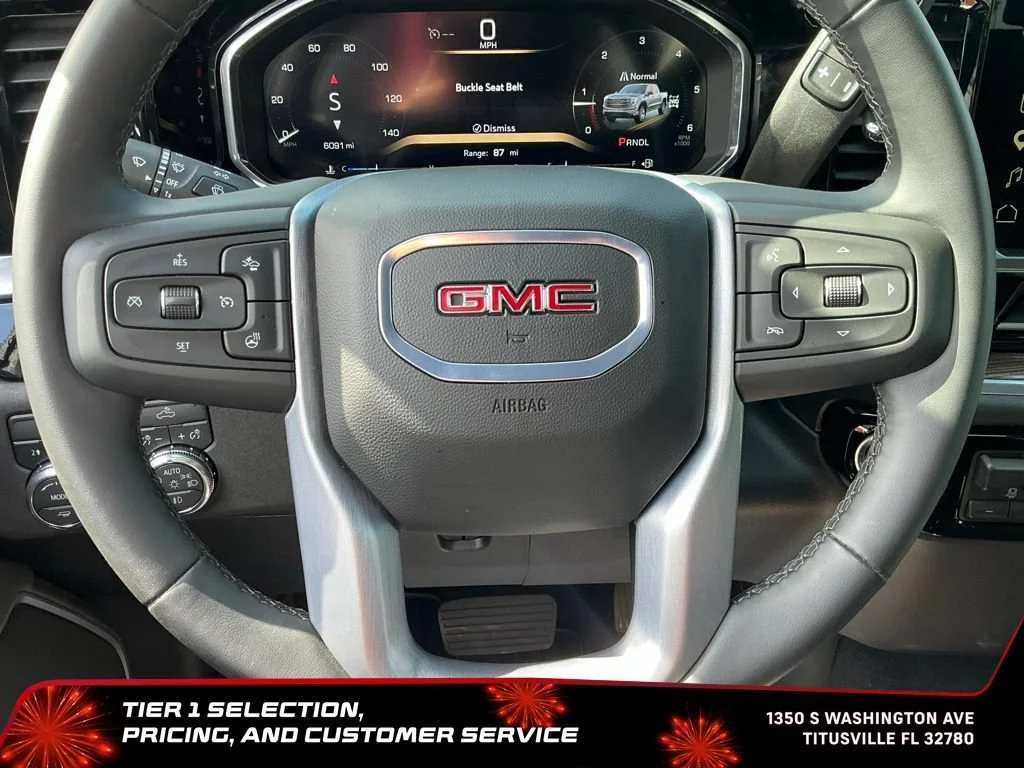 New 2026 Sterling Metallic GMC Elevation image 32