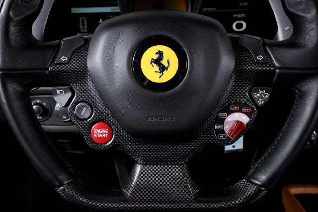 Certified Used 2012 Nero Ferrari  image 33
