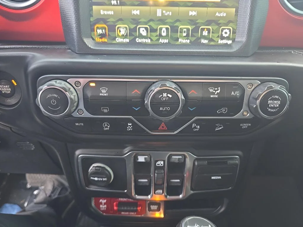 Used 2020 Black Clearcoat Jeep Rubicon image 17