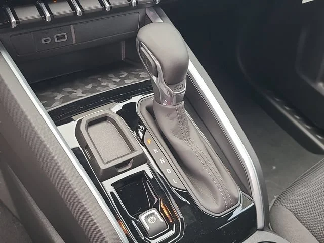 New 2026 Black Chevrolet LT image 31