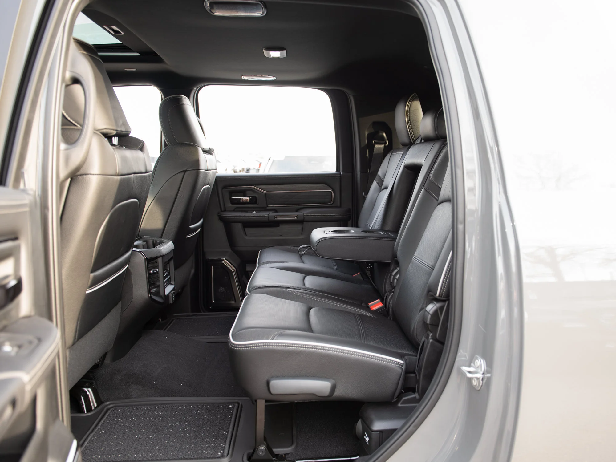 New 2026 Grey RAM Limited* image 27