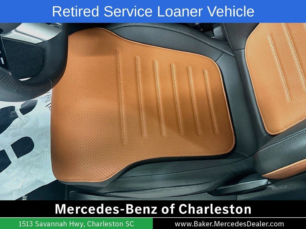 Certified Used 2026 Polar White Mercedes-Benz GLC 300 image 21