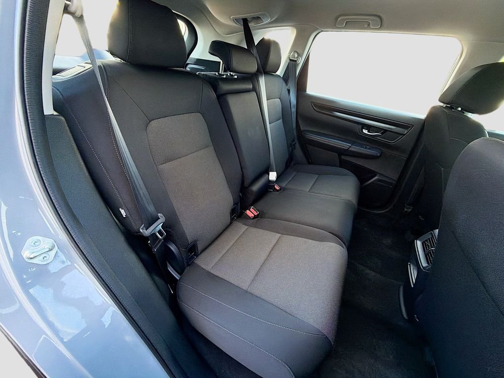 2023 Honda CR-V LX - Photo 25