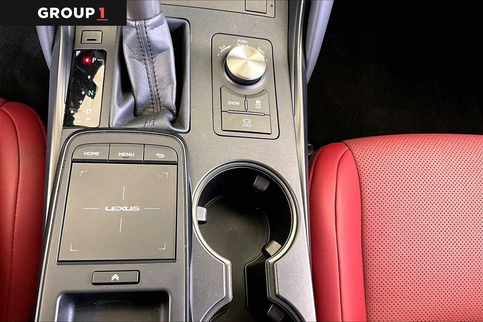 Certified Used 2025 ULTRA WHITE Lexus F SPORT Design image 34
