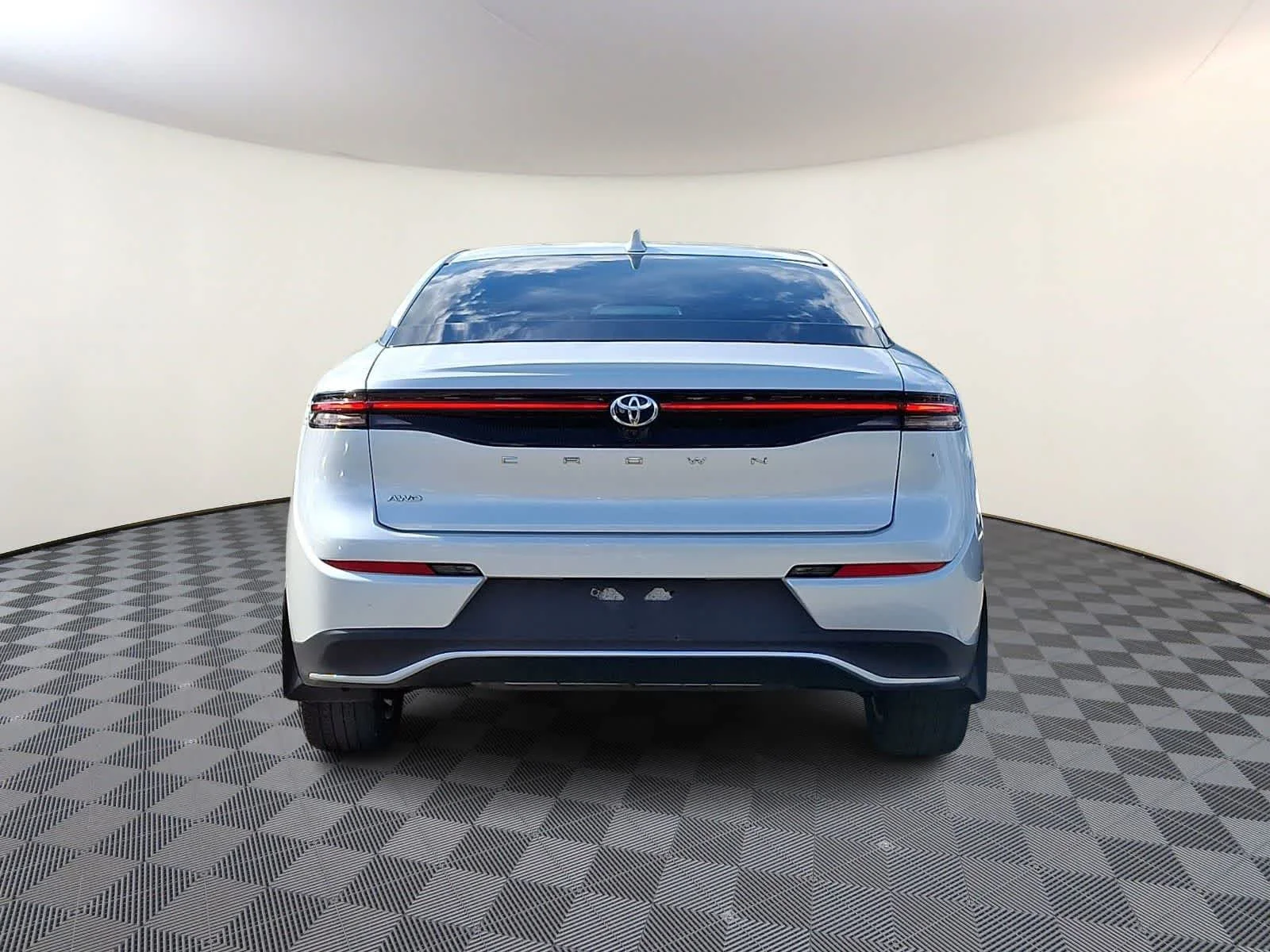 Certified Used 2023 Oxygen White Toyota XLE image 6