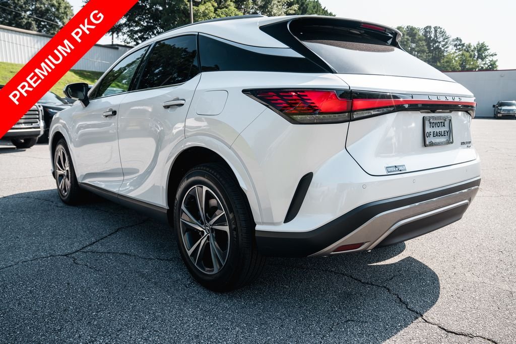 Used 2024 White Pearl Lexus 350 Premium image 5