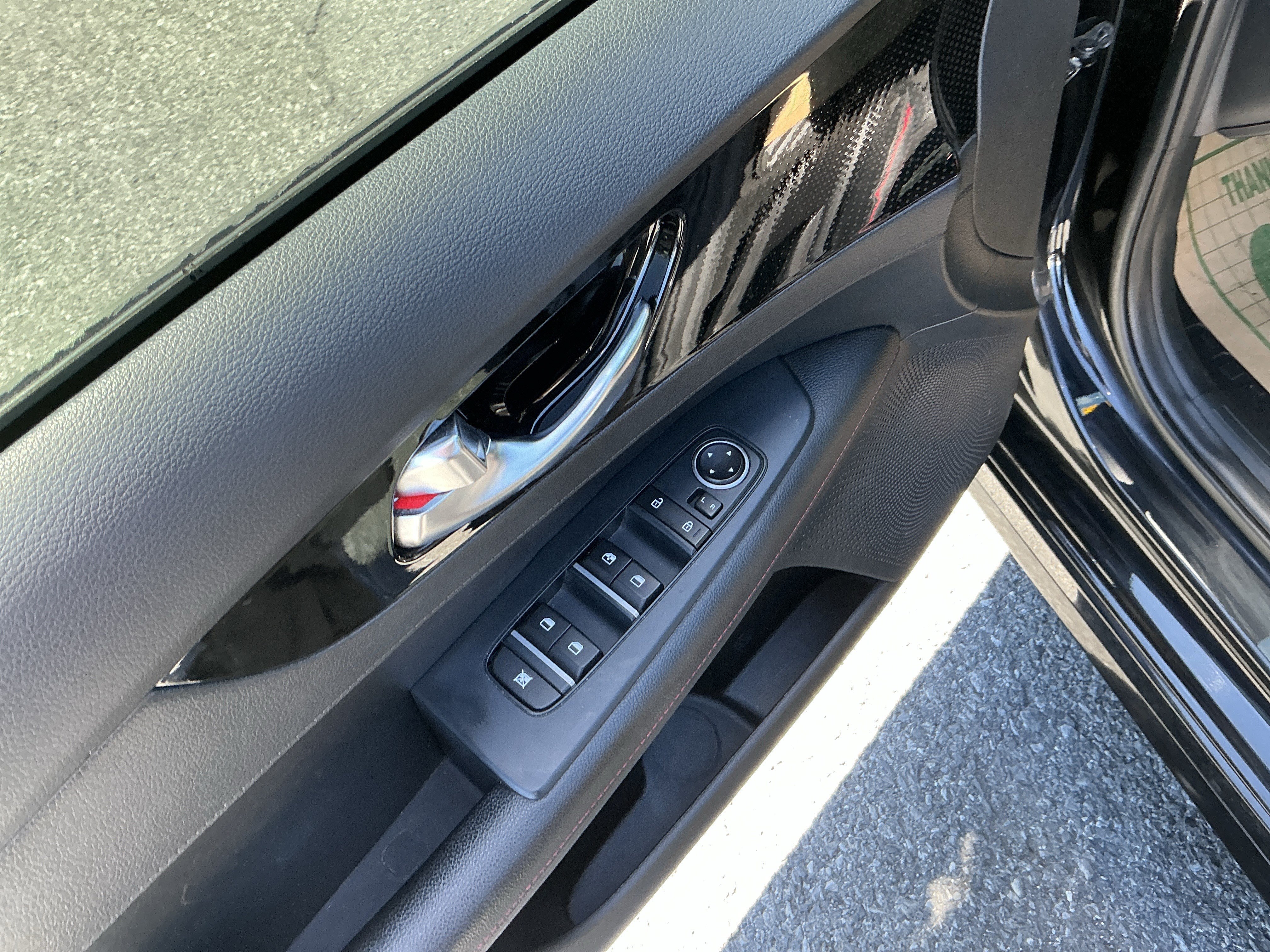 Used 2021 Aurora Black Kia GT image 14