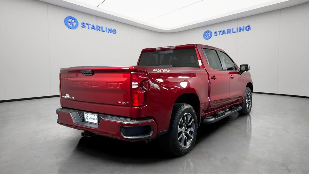 Used 2024 Radiant Red Tintcoat Chevrolet RST image 9