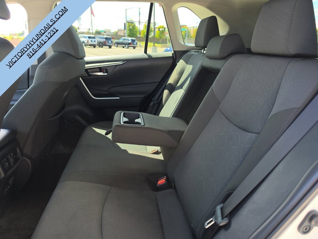 Used 2025 White Toyota XLE image 23