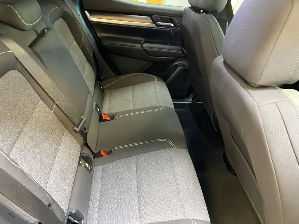 Used 2026 Silver GMC Elevation image 28