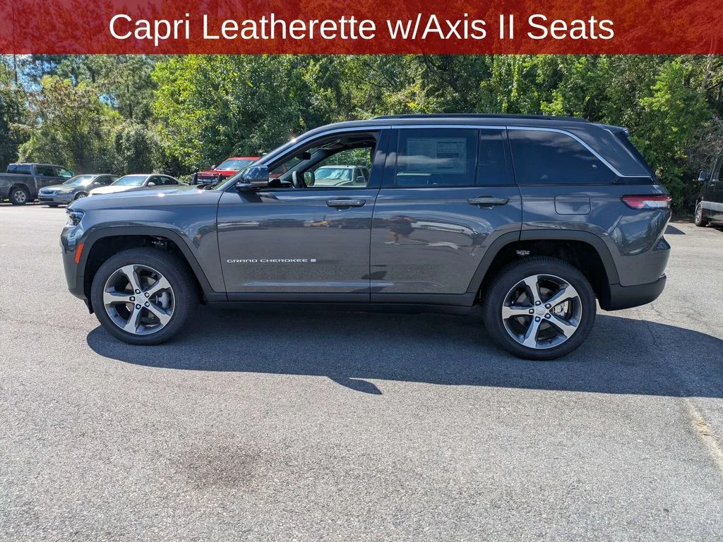 New 2026 Baltic Gray Metallic Clear-Coat Exterior Paint Jeep Limited image 9