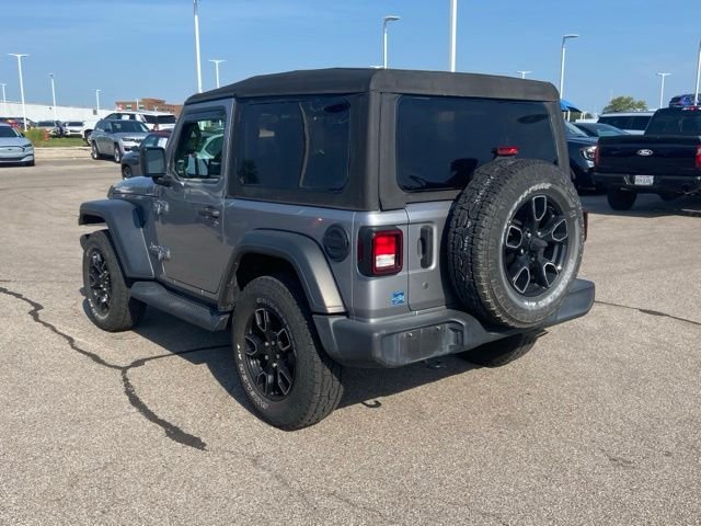 Certified Used 2018 Billet Silver Metallic Clearcoat Jeep Sport S image 4