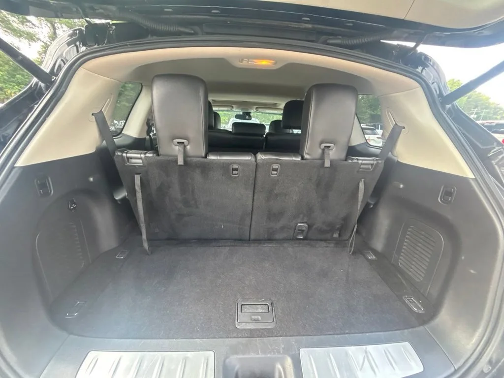 Used 2014  INFINITI NA image 22