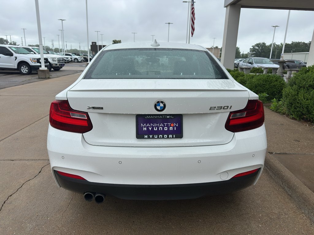 Used 2017 Alpine White BMW 230i xDrive image 9