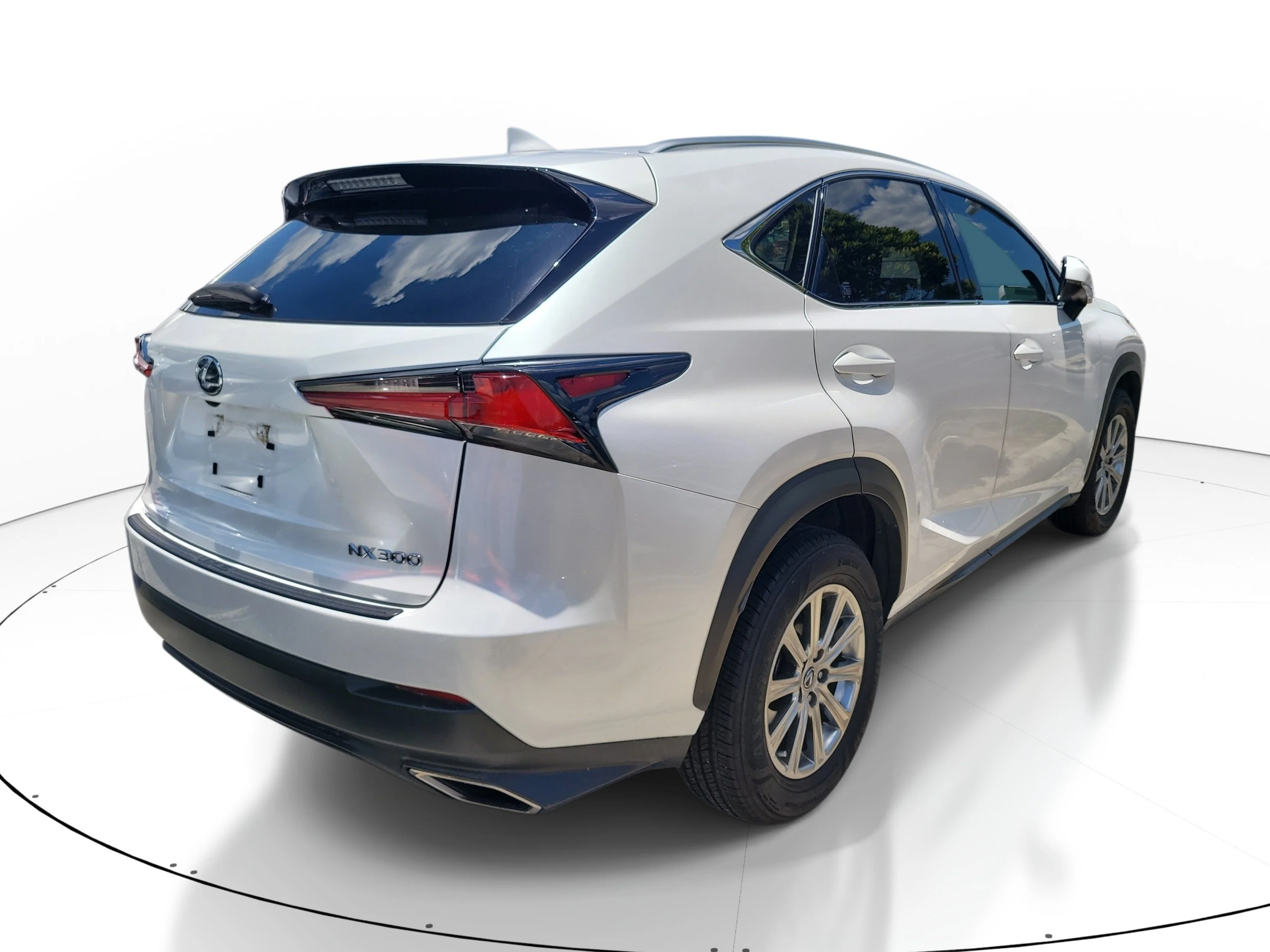 Used 2021  Lexus NX 300 image 6