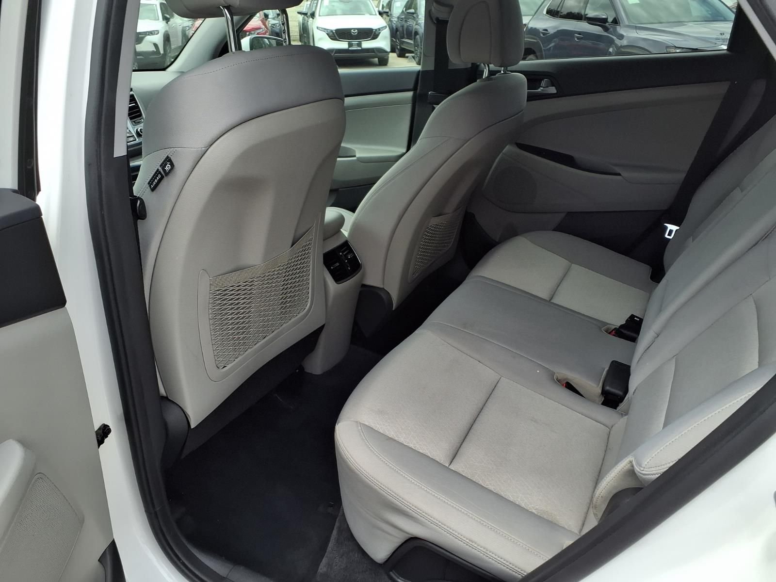 Used 2017 White Hyundai Sport image 17