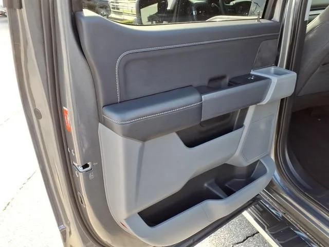 Used 2025 Carbonized Gray Ford XLT image 12