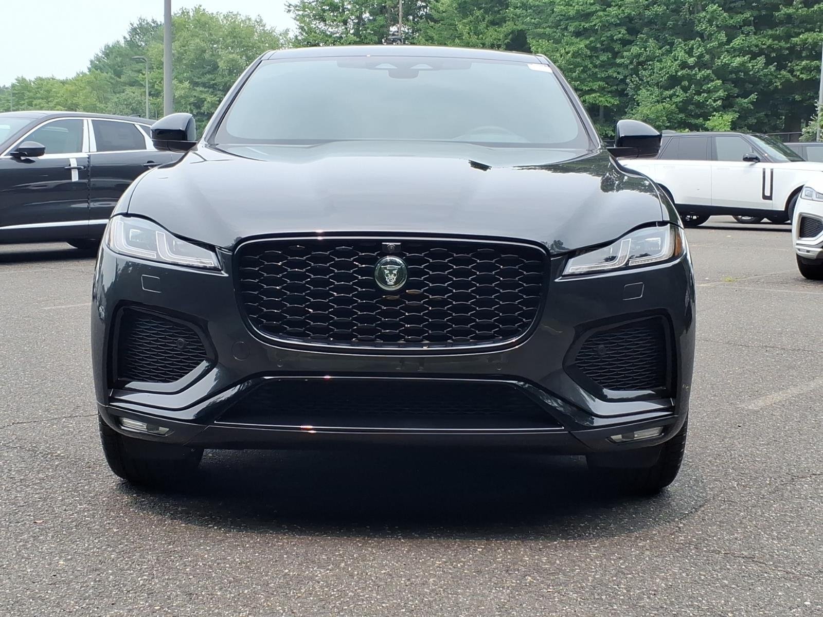 New 2026 Santorini Black Jaguar P250 R-Dynamic S image 27