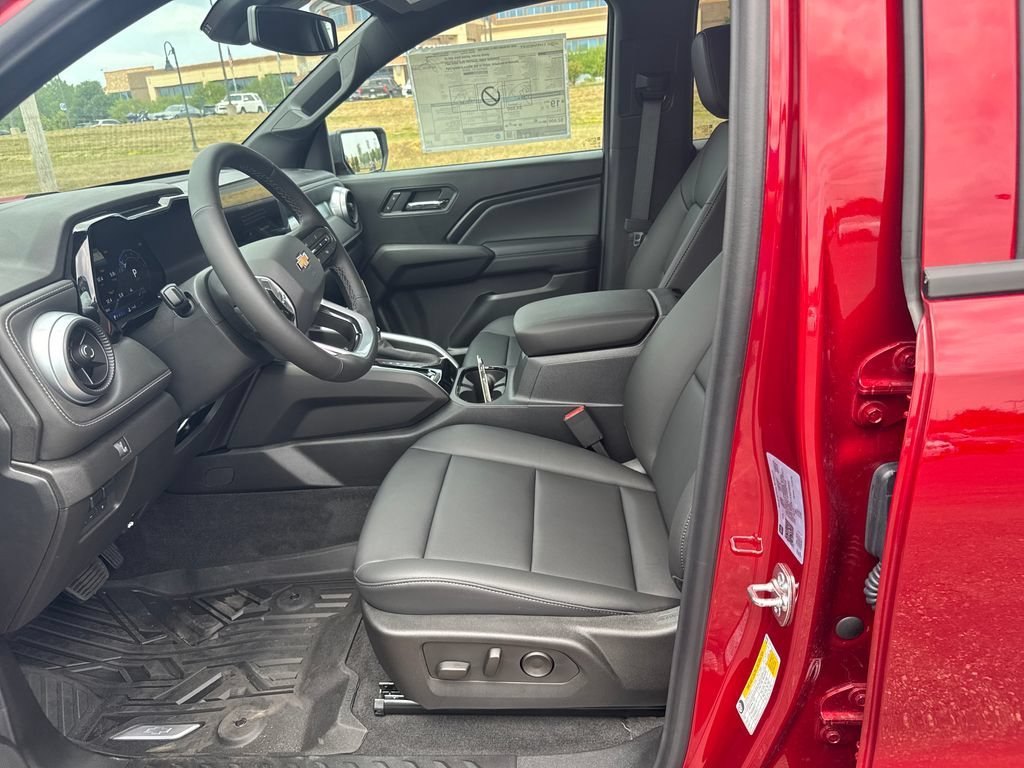 2026 Chevrolet Colorado LT - Photo 10