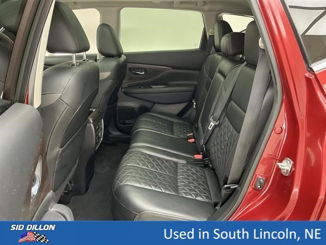 Used 2020 Cayenne Red Metallic Nissan Platinum image 18