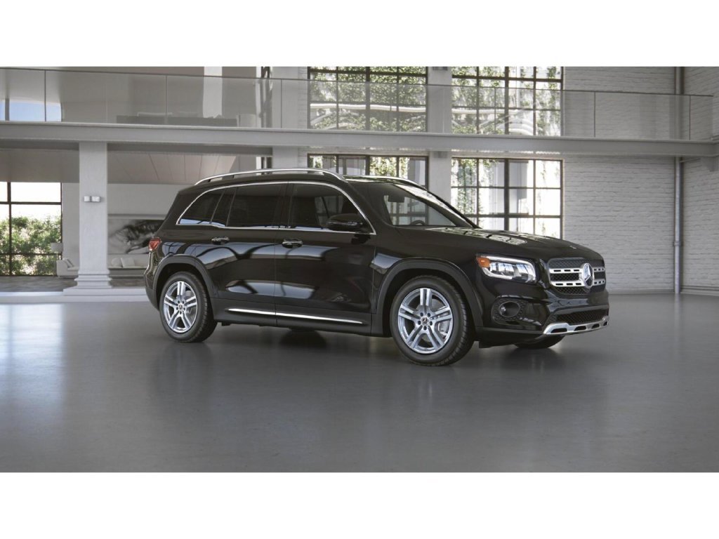 Certified Used 2023 Night Black Mercedes-Benz GLB 250 4MATIC® image 13