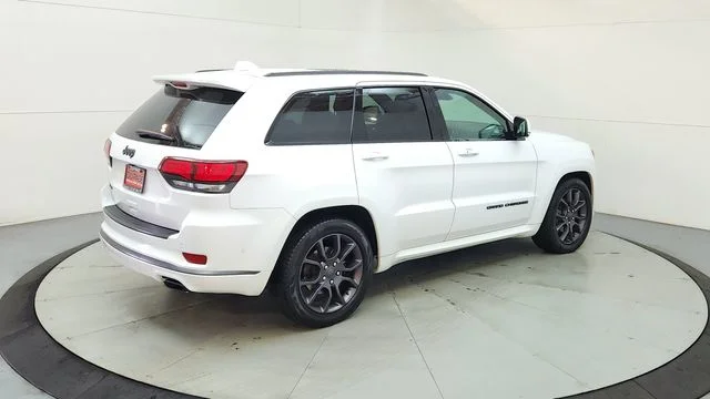 Used 2020 White Jeep Overland image 10