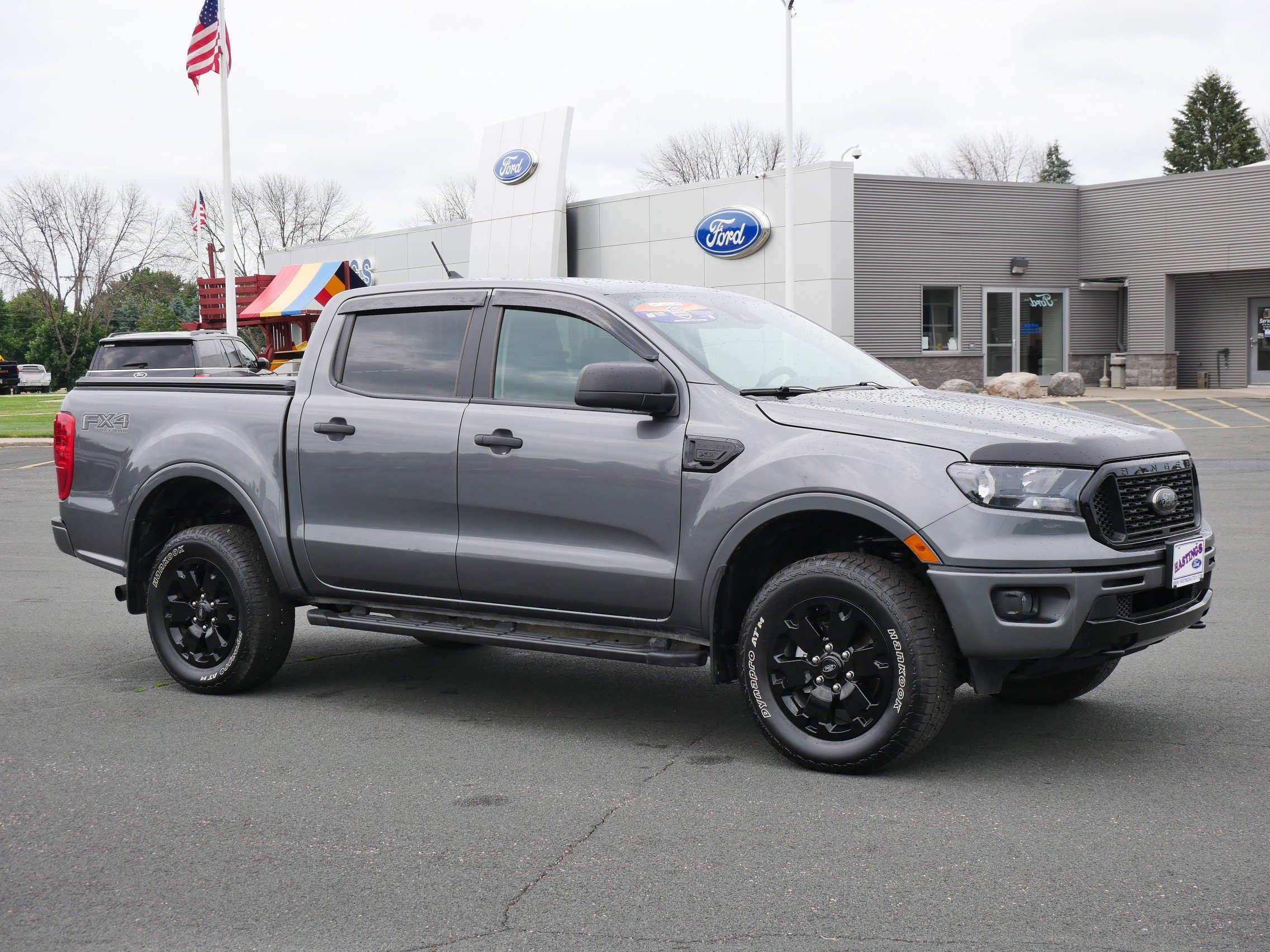 Used 2023 Gray Ford XLT image 7