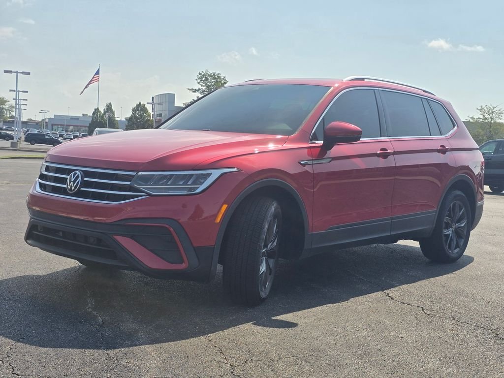 Used 2023 Red Volkswagen 2.0T SE image 11