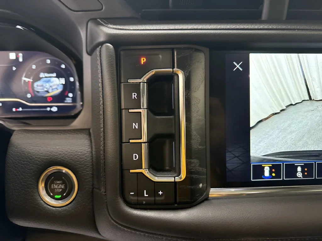 Certified Used 2022 ONYX BLACK GMC Denali image 21