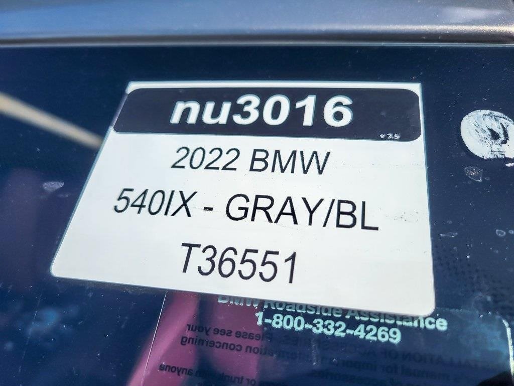 2025 BMW 540I - Image 25