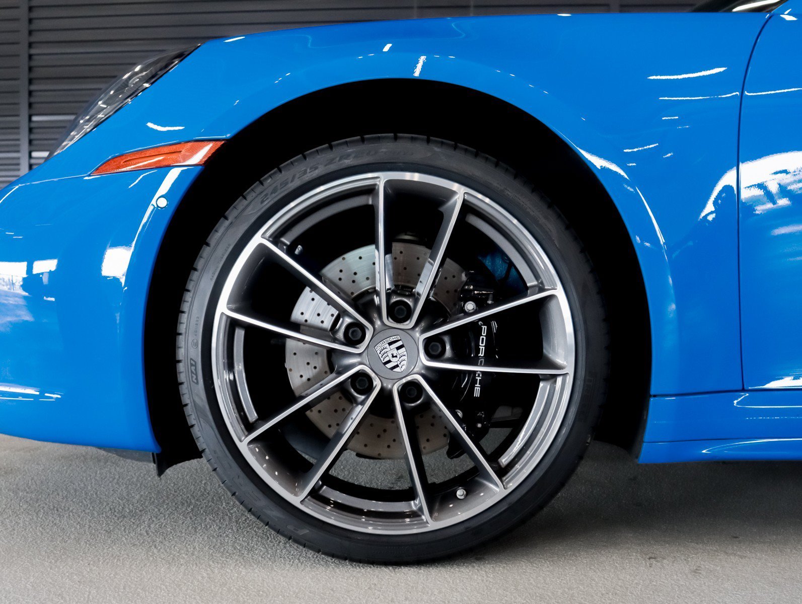 Certified Used 2022 Shark Blue Porsche Targa 4S image 12