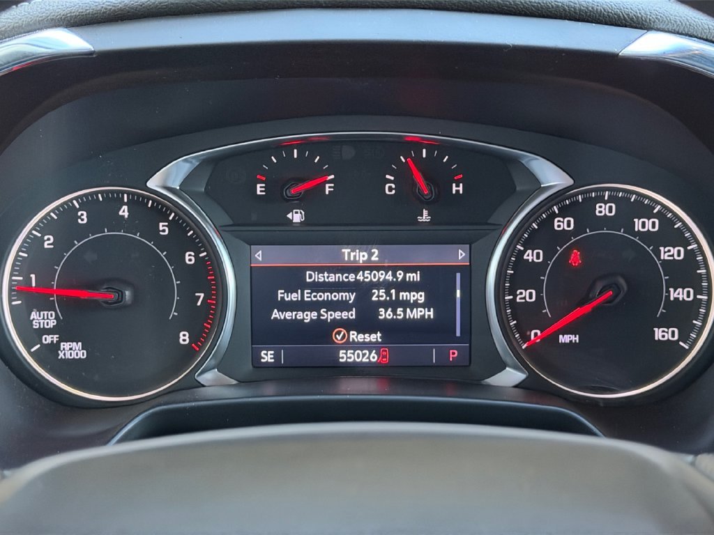 Used 2025 White Chevrolet LT image 14
