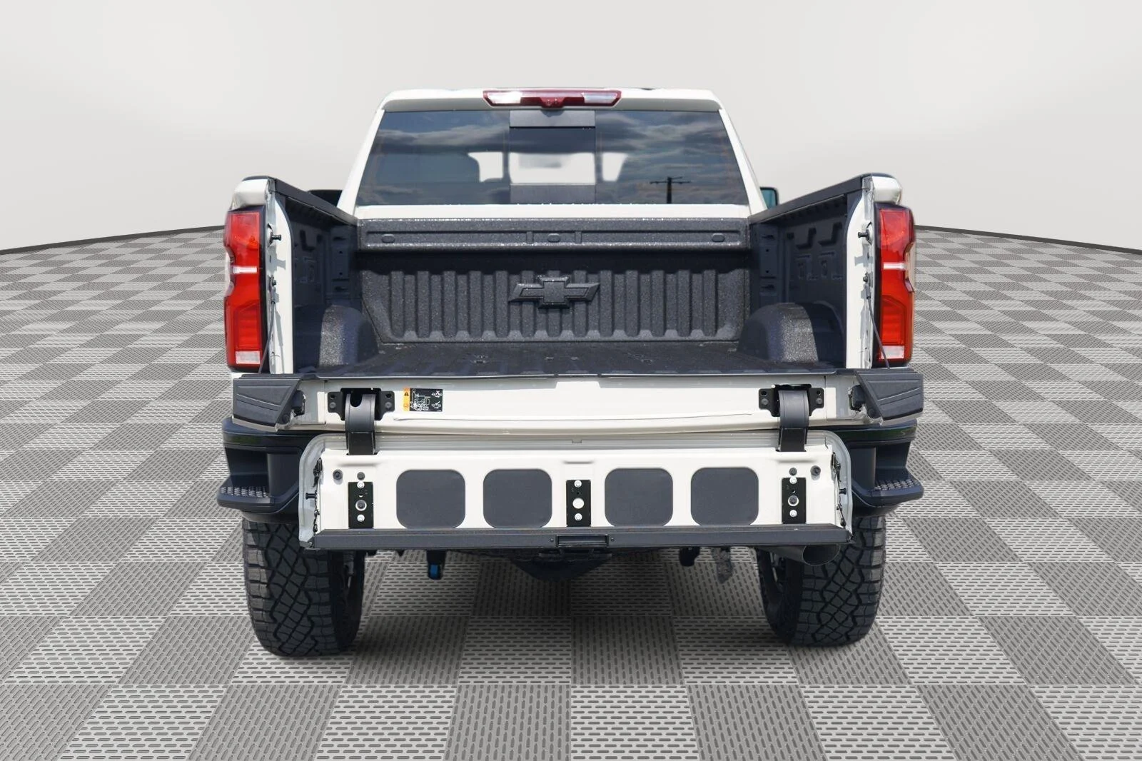 New 2026 White Sands Chevrolet ZR2 image 5
