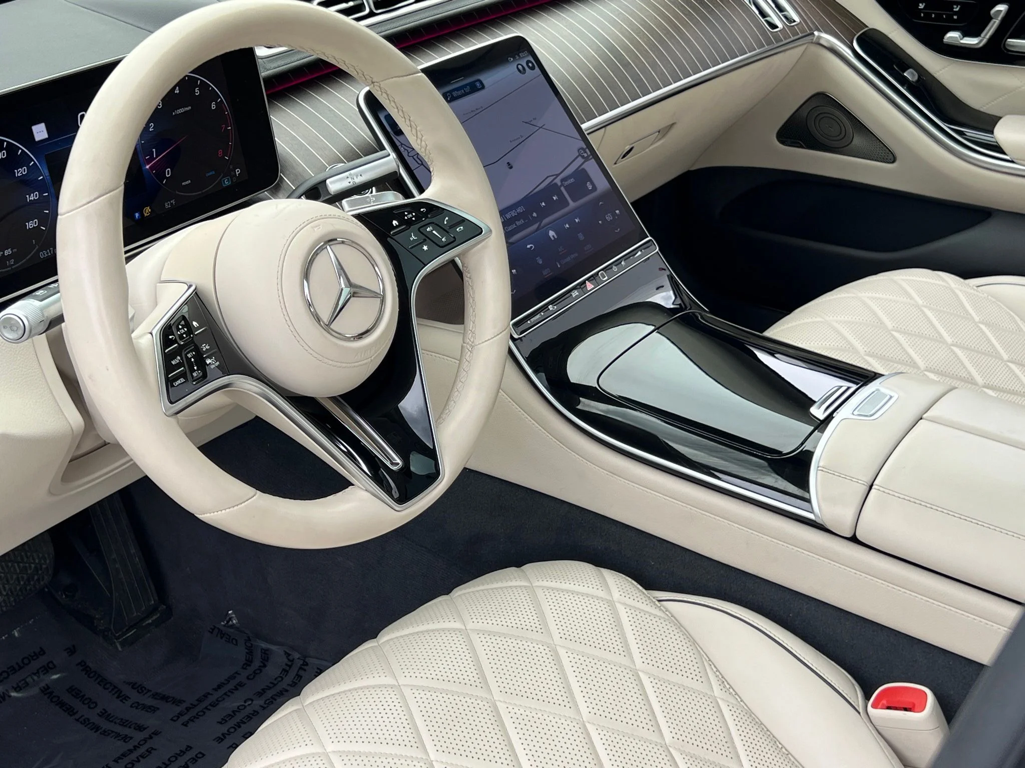 Used 2021 White Mercedes-Benz S 580 image 21