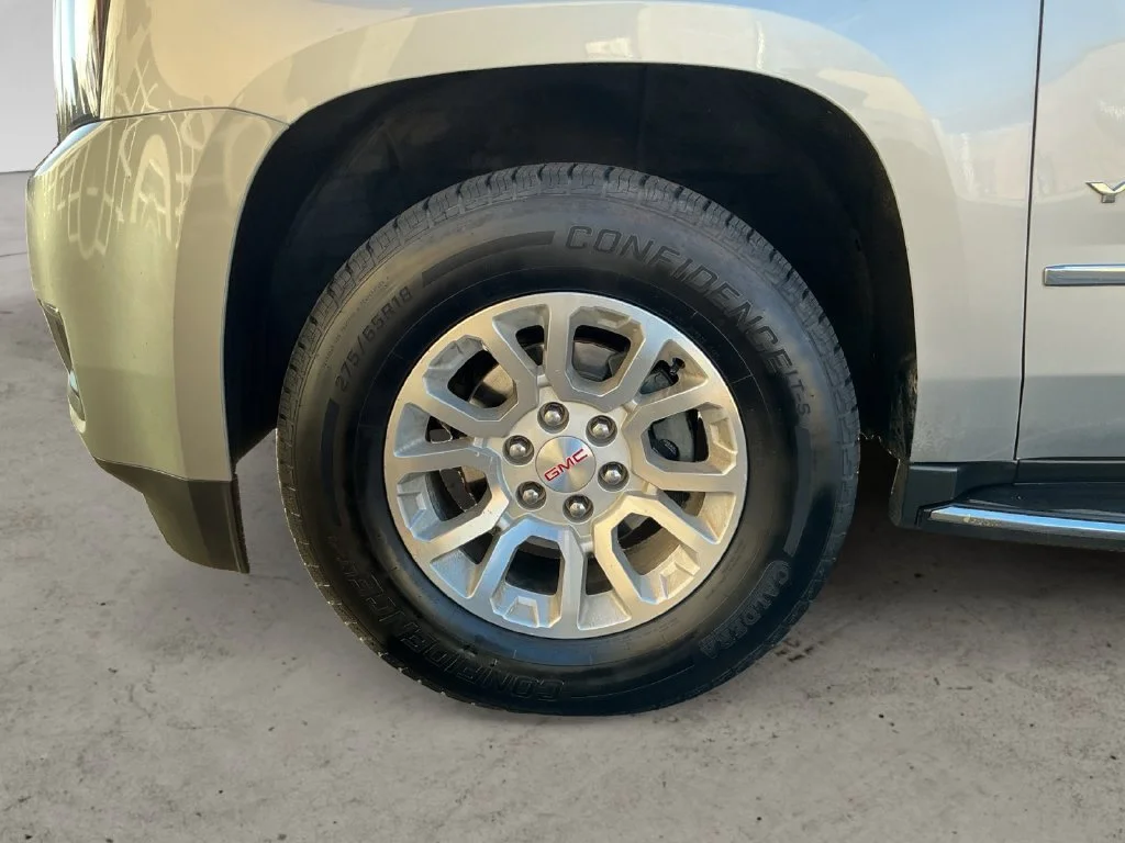 Used 2018 QUICKSILVER METALLIC GMC SLT image 9