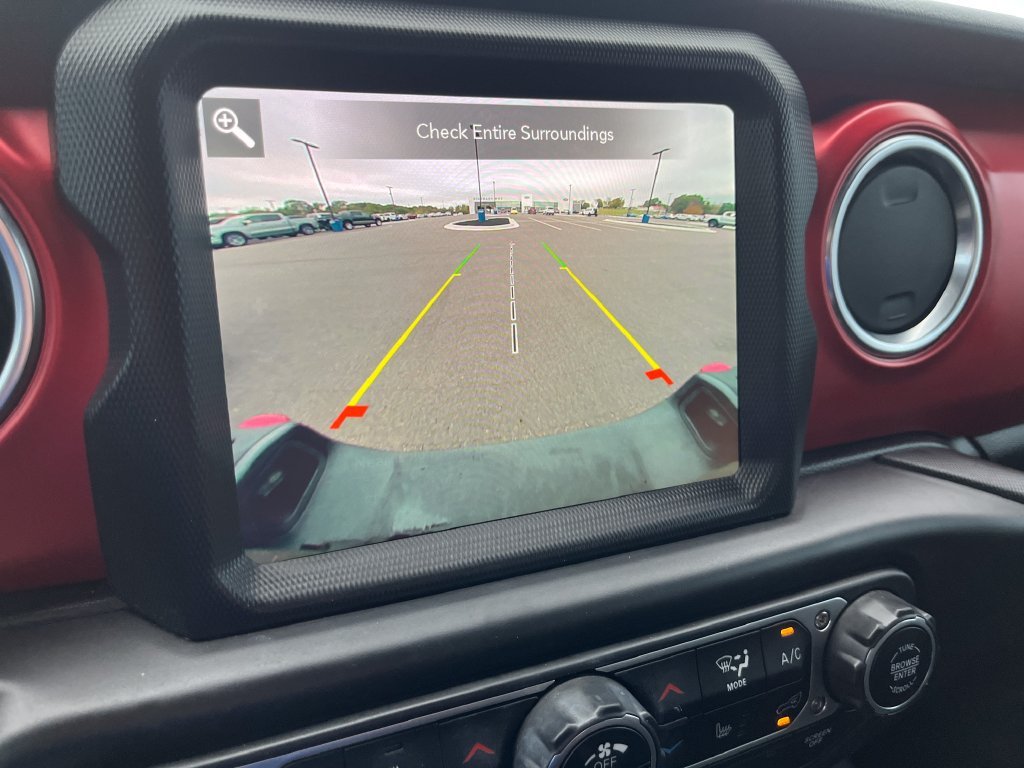 Used 2022 Gray Jeep Rubicon image 20