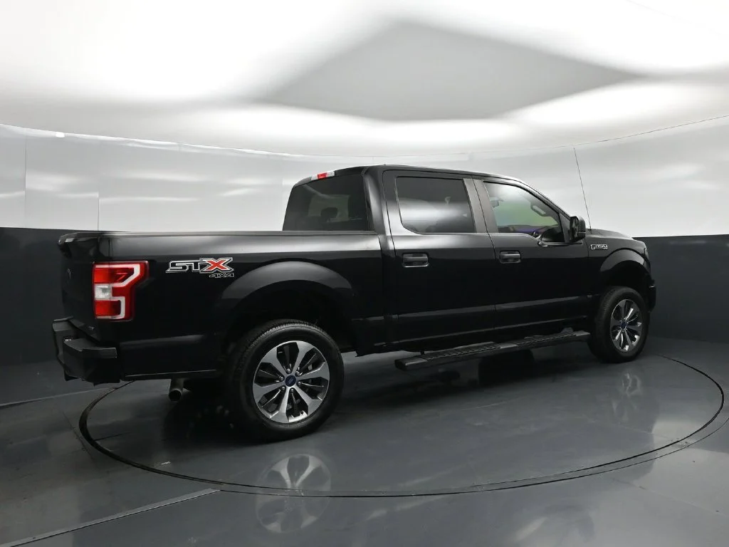 Certified Used 2019 Black Ford XL image 20