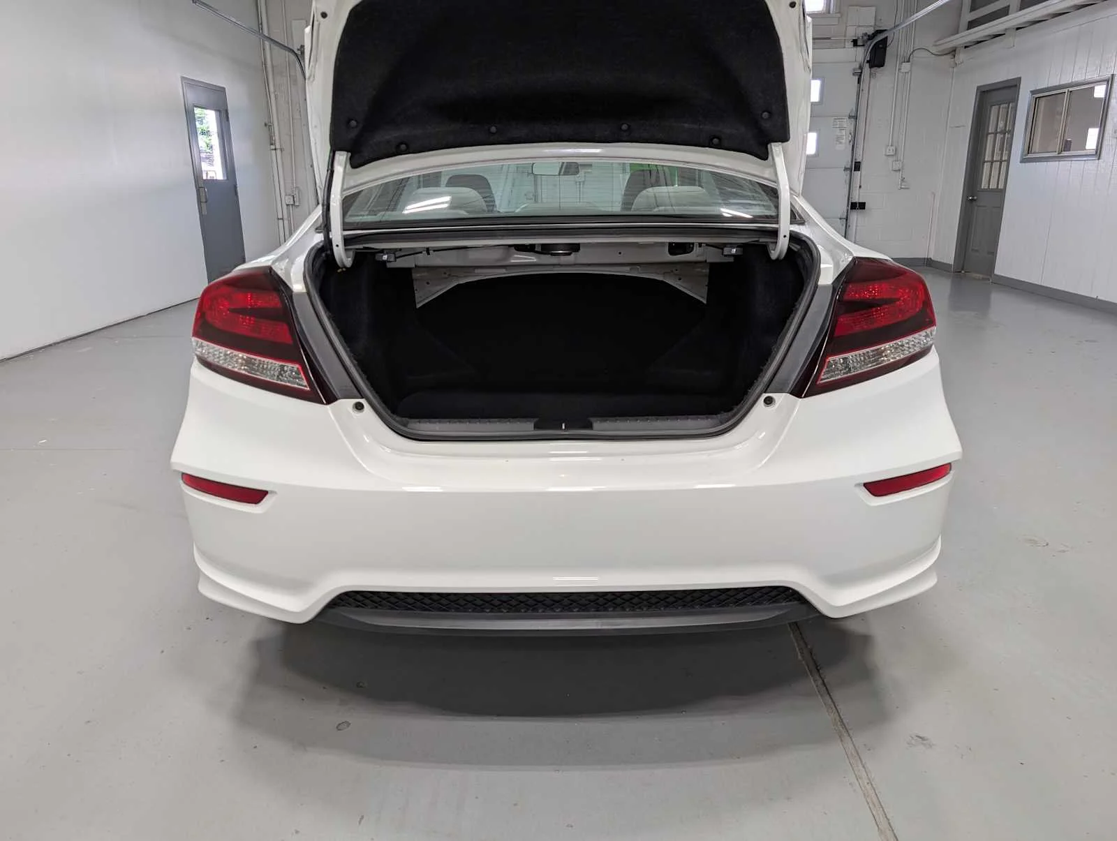 Used 2014  Honda EX-L image 40