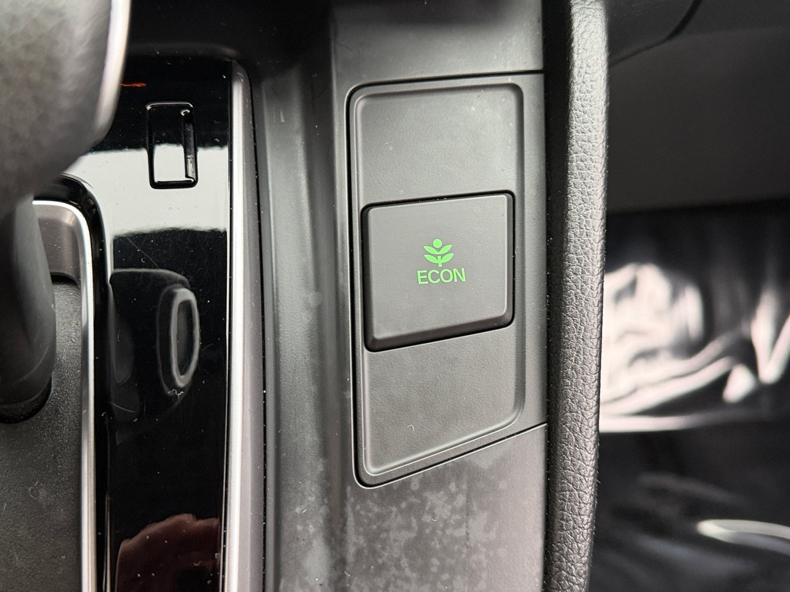 Used 2017 Silver Honda EX image 24