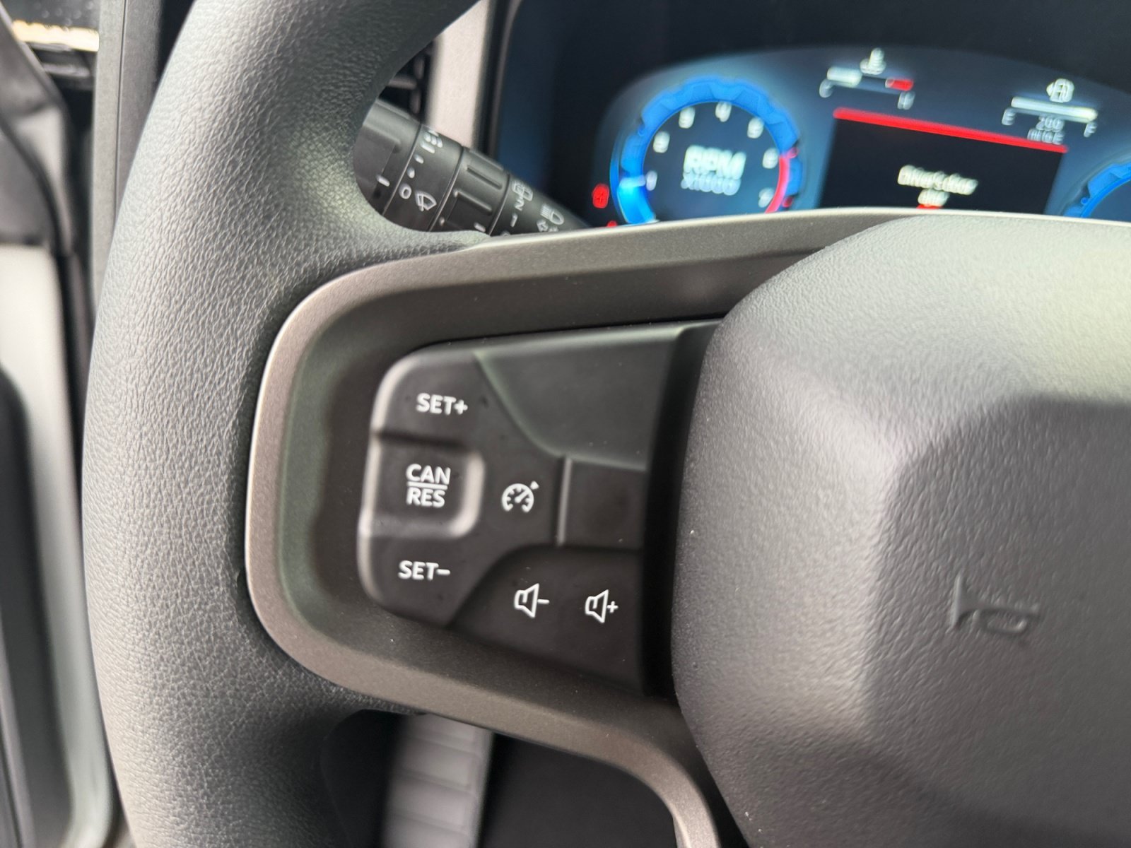 New 2026 Avalanche Gray Ford Base image 23