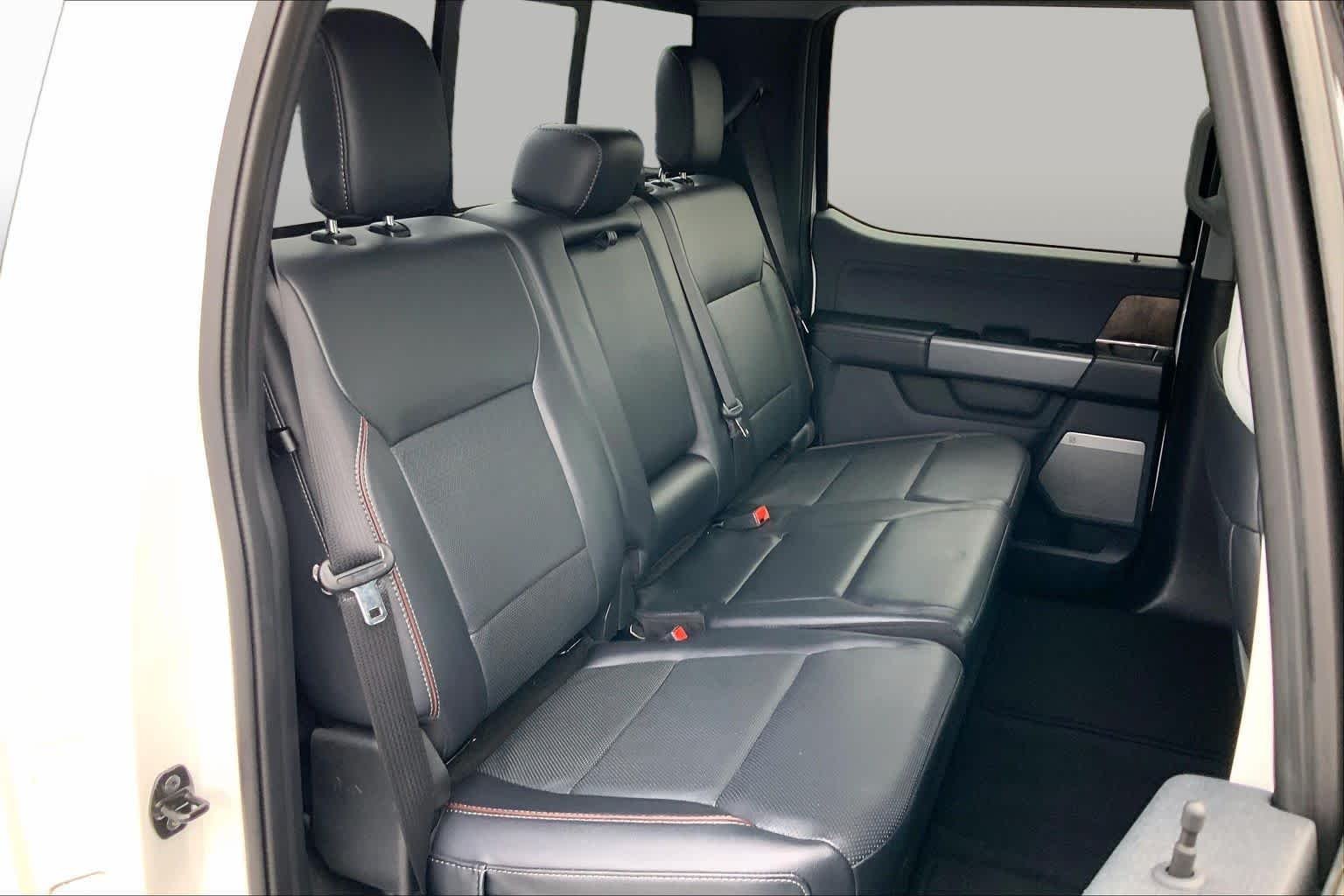 Used 2023 Oxford White Ford LARIAT image 19