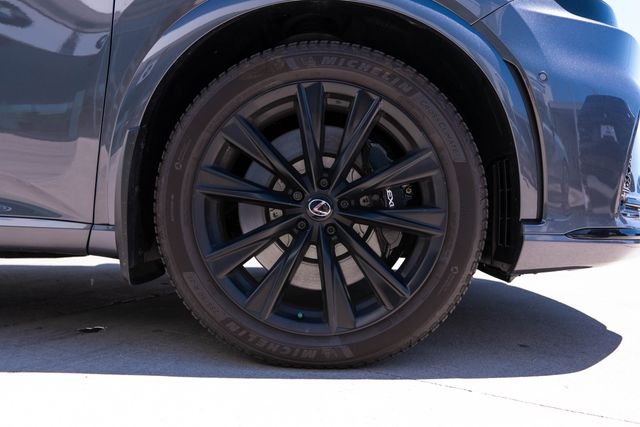 2024 Lexus RX Hybrid 500h - Photo 13