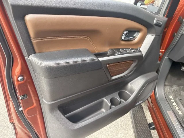Used 2017 Brown Nissan Platinum Reserve image 19