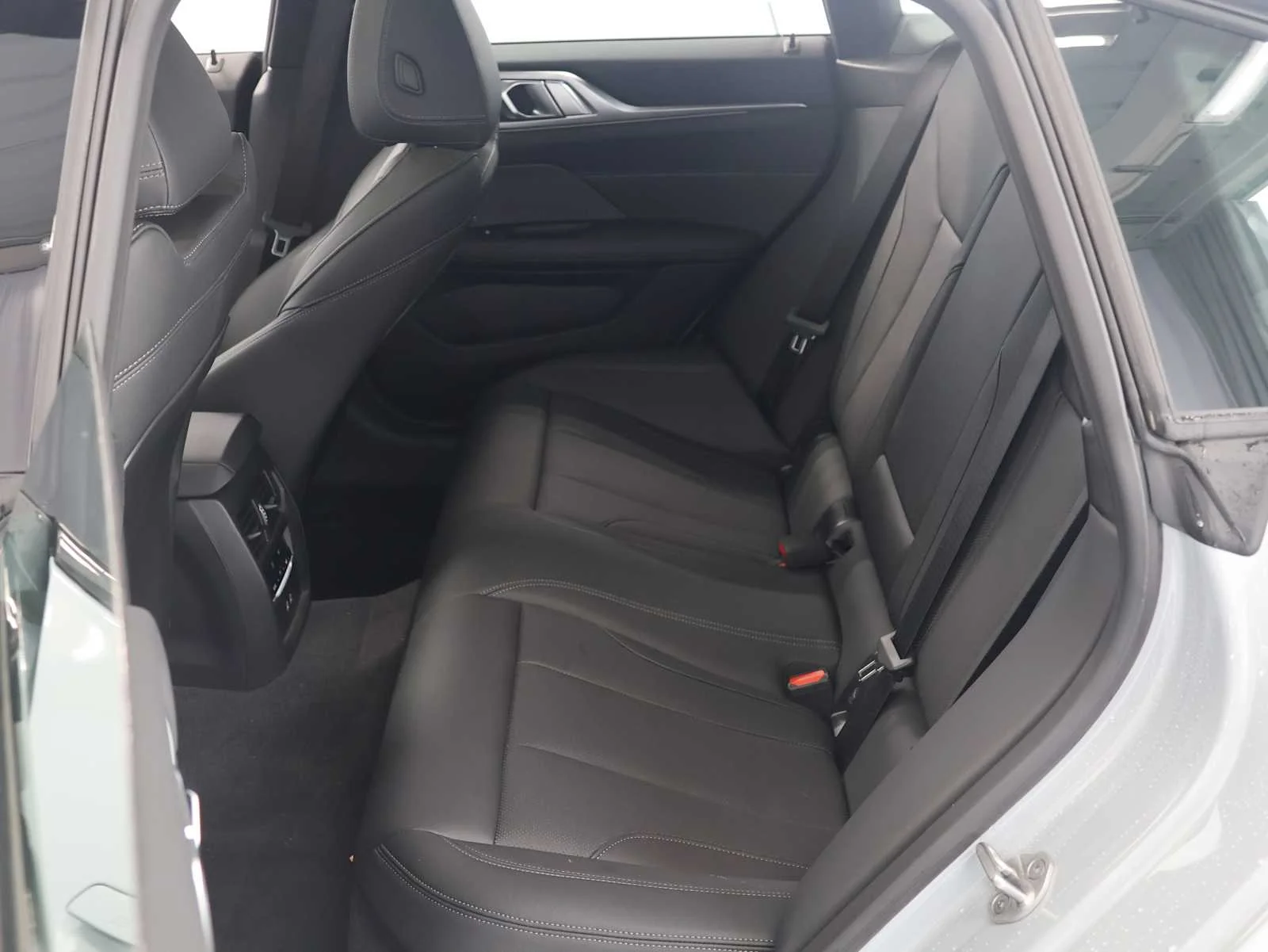 Certified Used 2026 Brooklyn Grey Metallic BMW M440i image 22