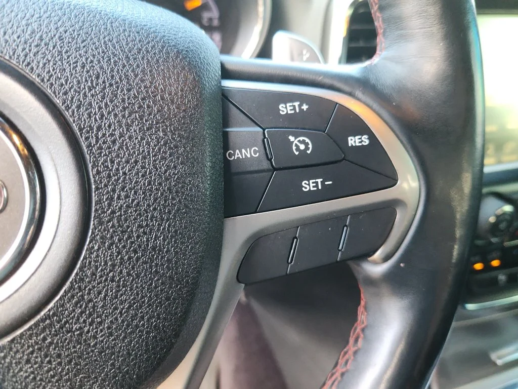 Used 2017 Black Jeep Trailhawk image 21