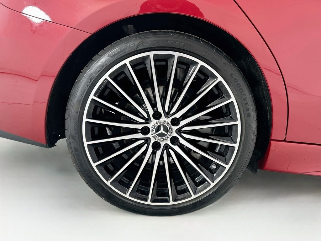 Certified Used 2026 MANUFAKTUR Patagonia Red Metallic Mercedes-Benz C 300 image 32