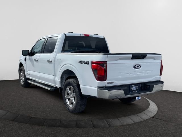 Used 2024 Oxford White Ford XLT image 3