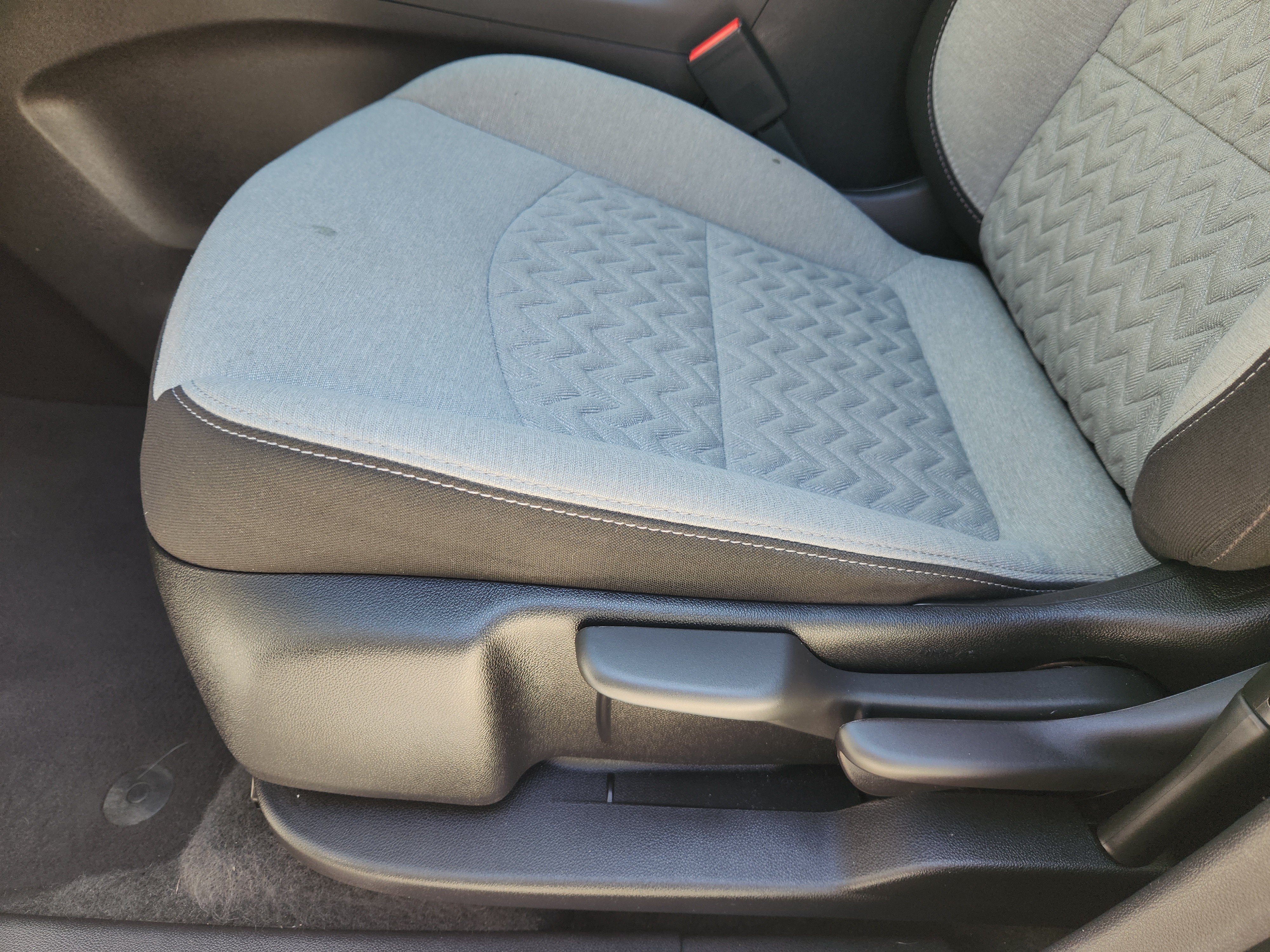 Used 2024 Summit White Chevrolet LS image 25