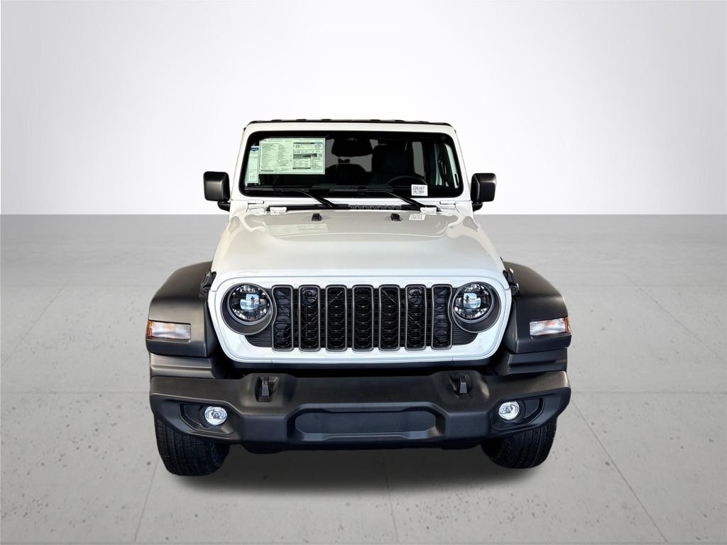New 2026 Bright White Clear-Coat Exterior Paint Jeep Sport S image 3