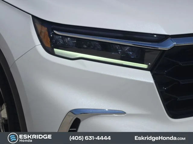 Used 2023 Platinum White Pearl Honda Touring image 9